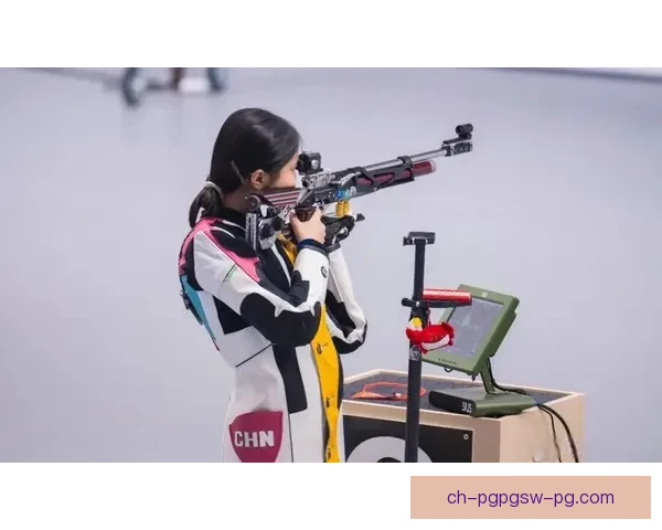 射击锦标赛：瞄准冠军的风采